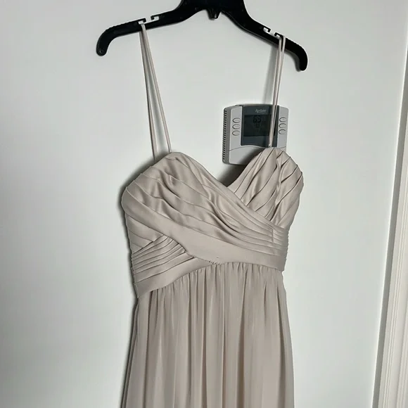 Wtoo 770 Pearl Bridesmaid Dress, worn and cleaned - Picture 3 of 7